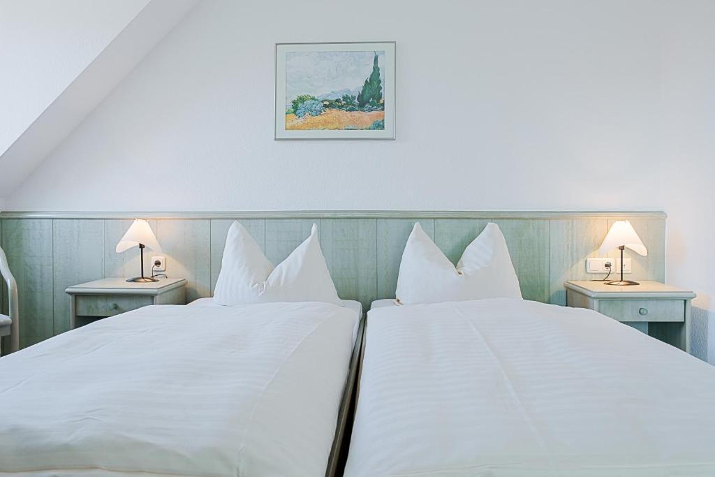 Der Insulaner - Hotel & Restaurant Мальхов Номер фото